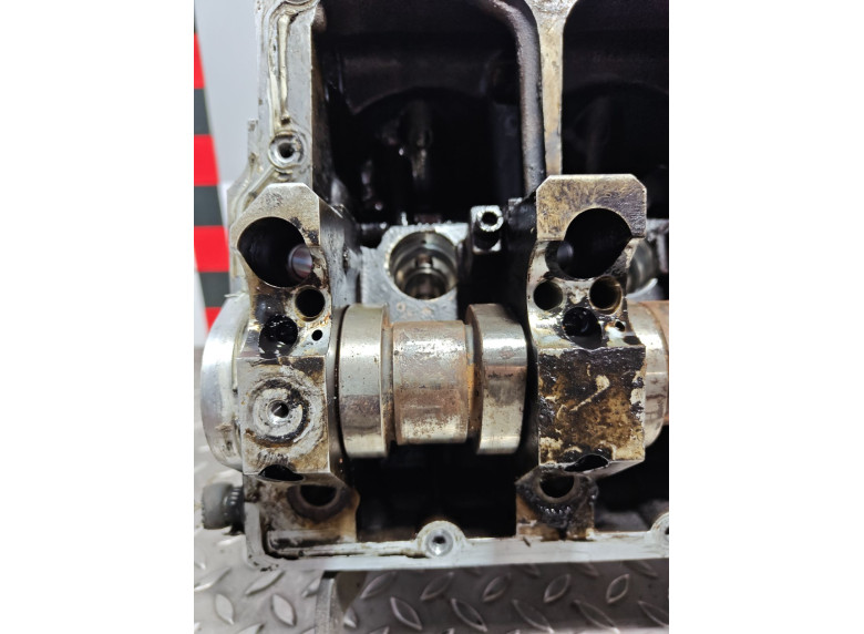 Головка блока цилиндров к Volkswagen Golf, 2002г.