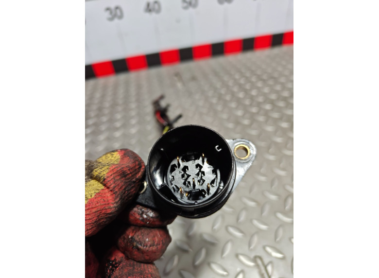 Проводка двигателя к Volkswagen Golf, 2002г.