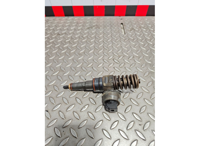 Форсунка к Volkswagen Golf, 2002г.