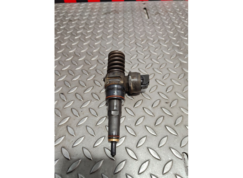 Форсунка к Volkswagen Golf, 2002г.