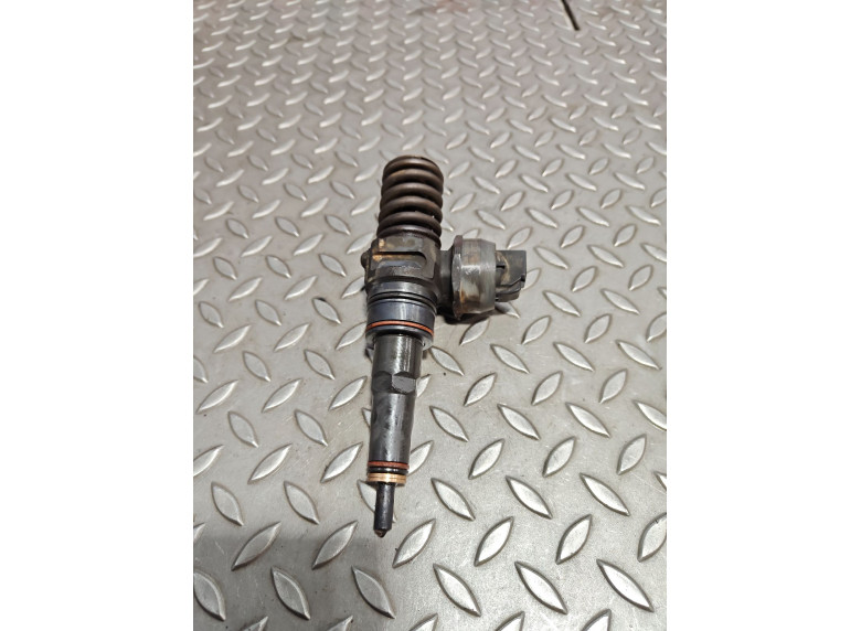 Форсунка к Volkswagen Golf, 2002г.