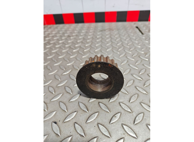 Шестерня коленвала к Renault Trafic, 2001г.