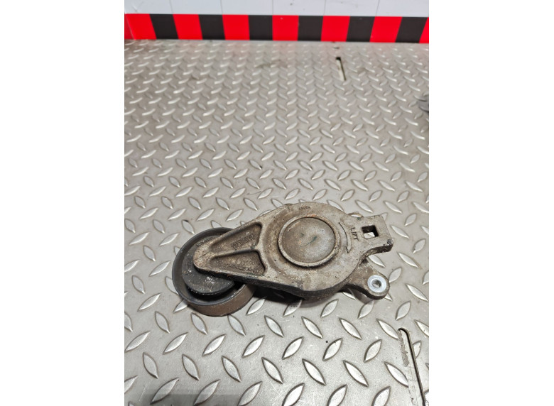 Натяжитель ремня генератора к Mazda CX9, 2018г.