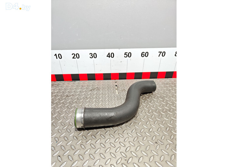 Патрубок интеркулера к Jeep GrandCherokee 2005 г.