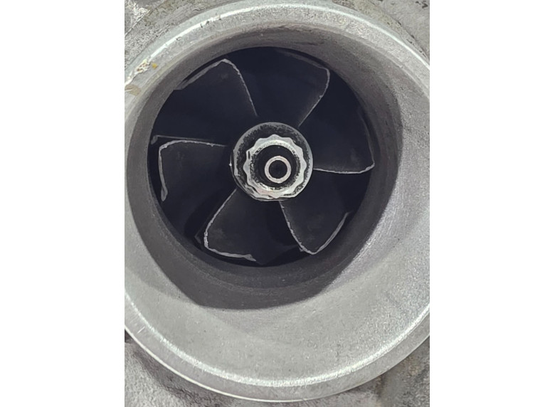 Турбина к Volvo V40, 2001г.