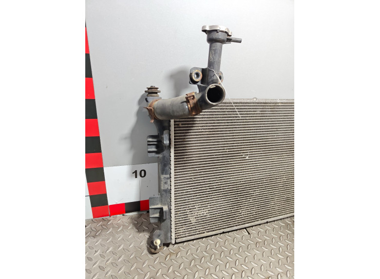 Радиатор (основной) к Hyundai i20, 2012г.