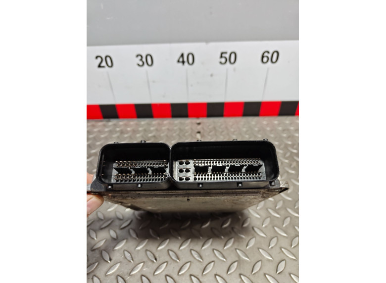 Блок управления двигателем к Audi A4, 2007г.