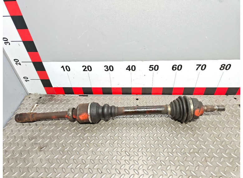 Полуось передняя правая (приводной вал, ШРУС) к Citroen C5, 2001г.