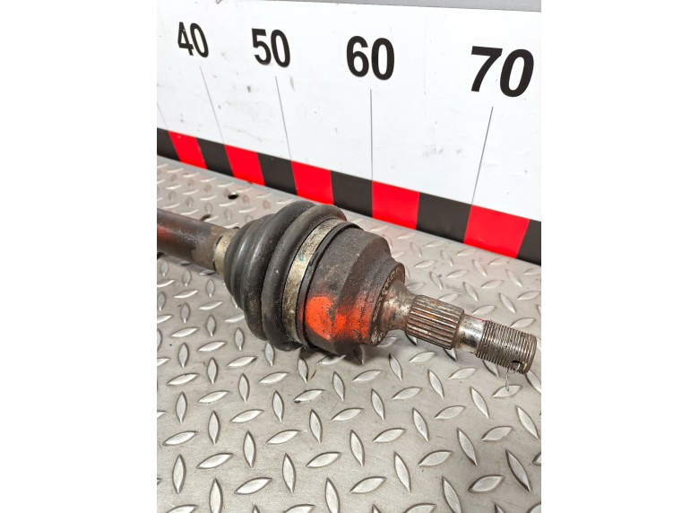 Полуось передняя правая (приводной вал, ШРУС) к Citroen C5, 2001г.