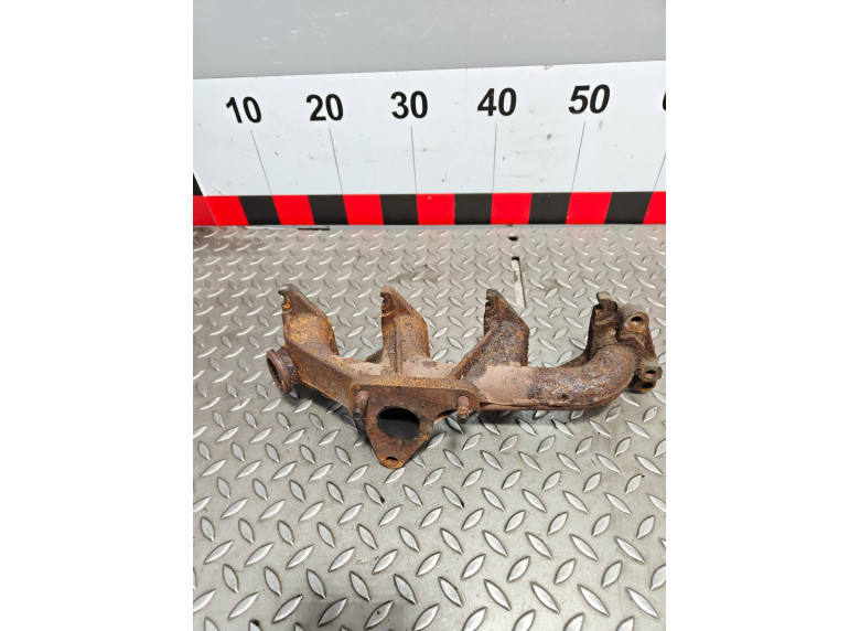 Коллектор выпускной к Opel Vivaro, 2001г.