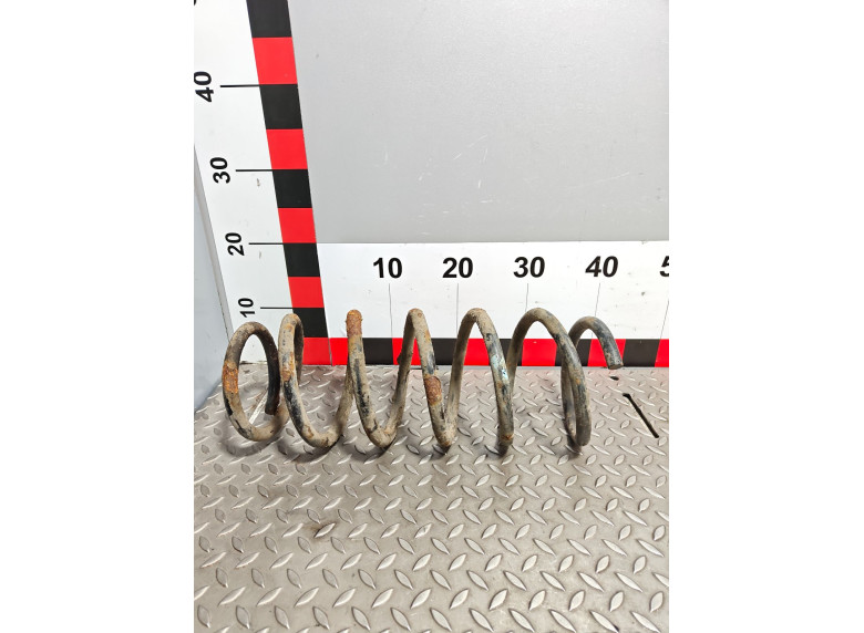 Пружина передняя к Mazda CX9, 2007г.