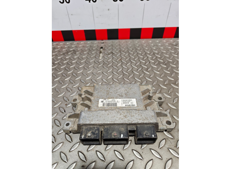 Блок управления двигателем к Dacia Sandero, 2009г.
