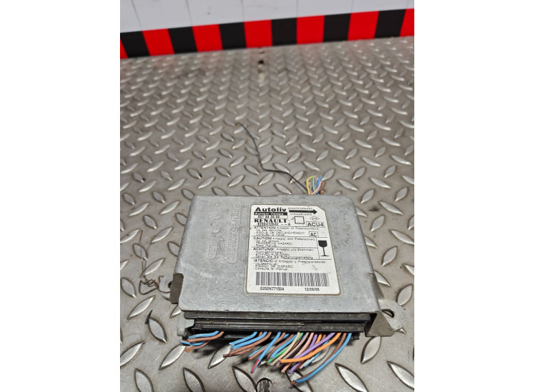 Блок AirBag к Renault Scenic, 2006г.