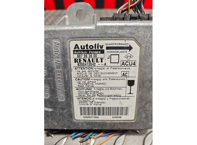 Блок AirBag к Renault Scenic, 2006г.
