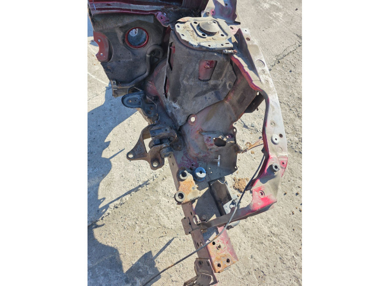 Стакан лонжерона левый к Mazda CX9, 2007г.