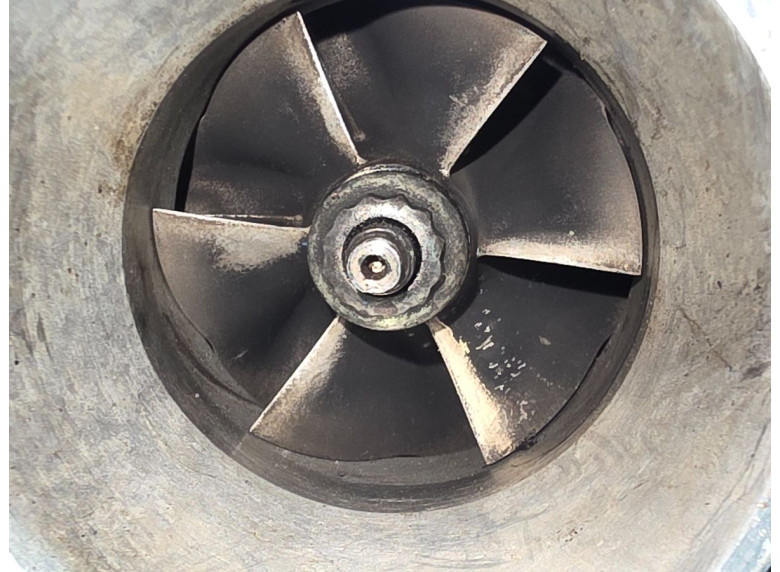 Турбина к Volvo XC70, 2003г.