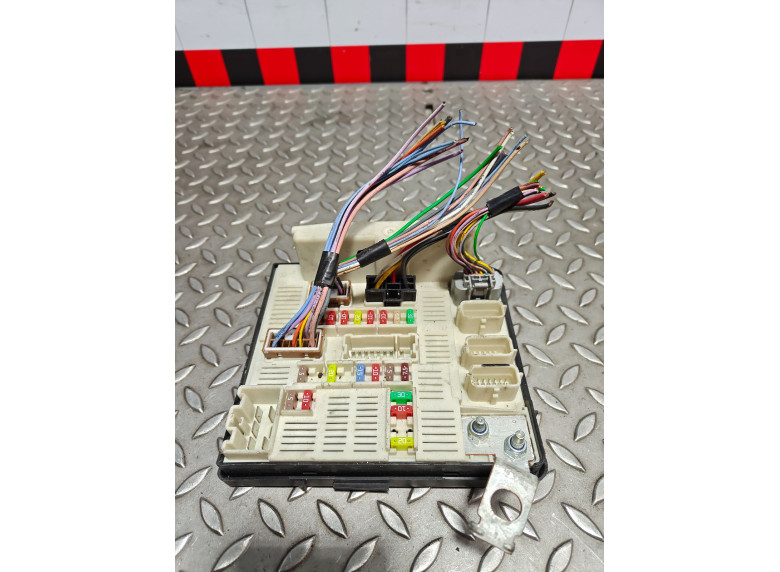 Блок предохранителей к Renault Kangoo, 2011г.