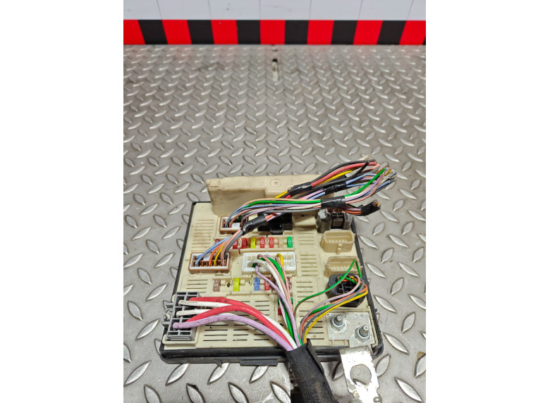 Блок предохранителей к Renault Kangoo, 2011г.