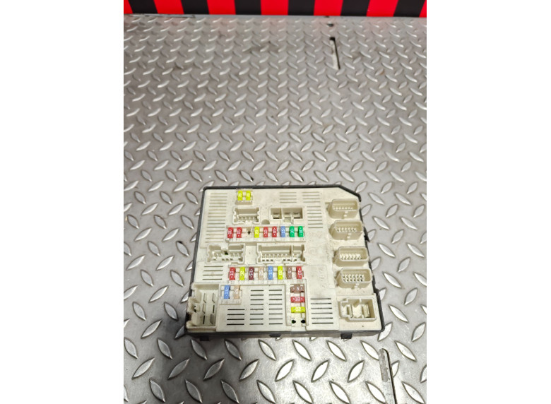 Блок комфорта к Renault Megane, 2010г.