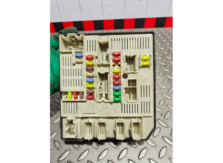 Блок комфорта к Renault Megane, 2010г.