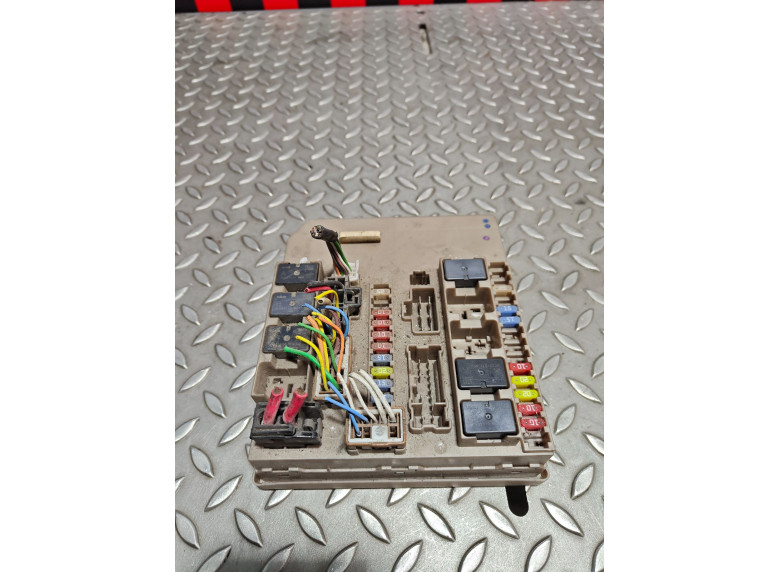 Блок предохранителей к Renault Koleos, 2010г.