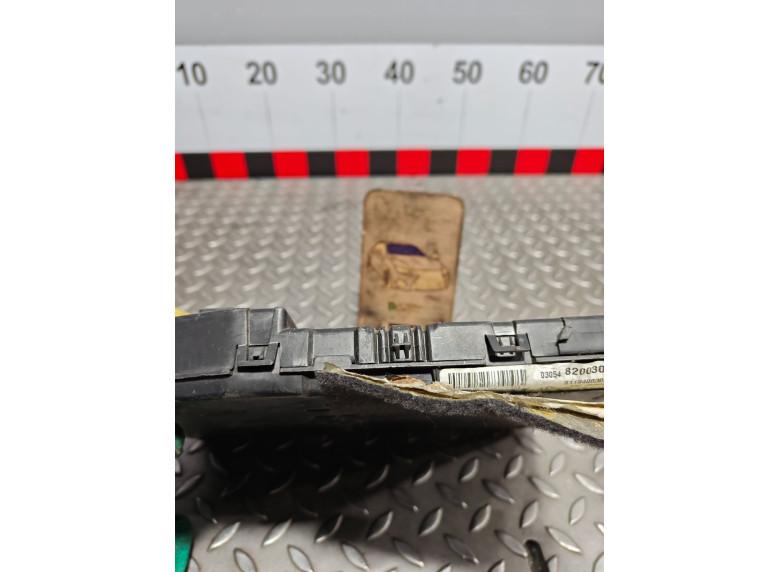 Блок комфорта к Renault Megane, 2004г.