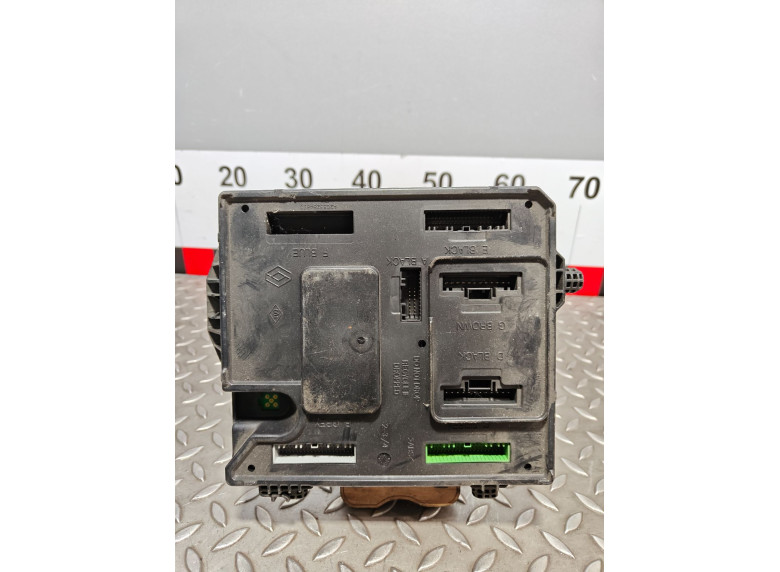 Блок комфорта к Renault Megane, 2010г.