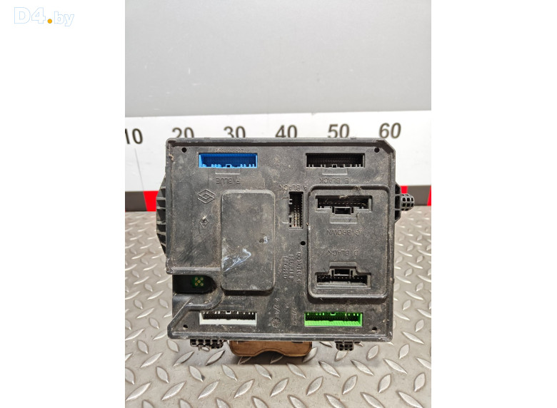 Блок комфорта к Renault Scenic 2011 г.