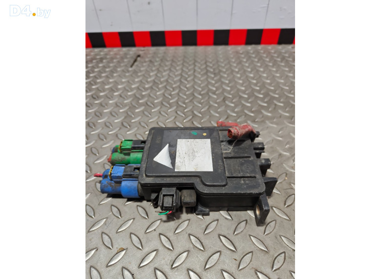 Блок управления аккумулятором (АКБ) к Renault Laguna 2009 г.
