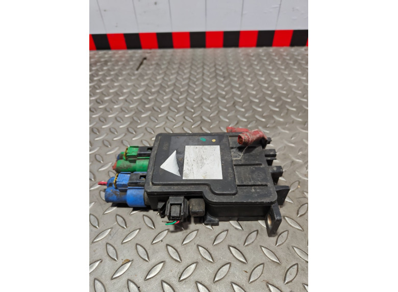 Блок управления аккумулятором (АКБ) к Renault Laguna, 2009г.