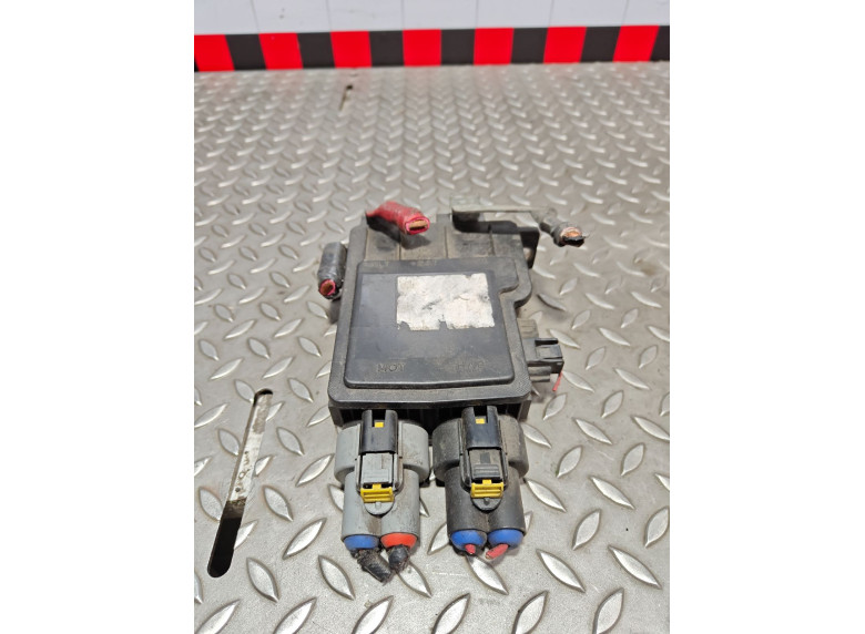 Блок управления аккумулятором (АКБ) к Renault Laguna, 2009г.