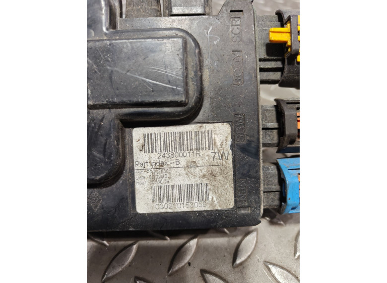 Блок управления аккумулятором (АКБ) к Renault Megane, 2009г.