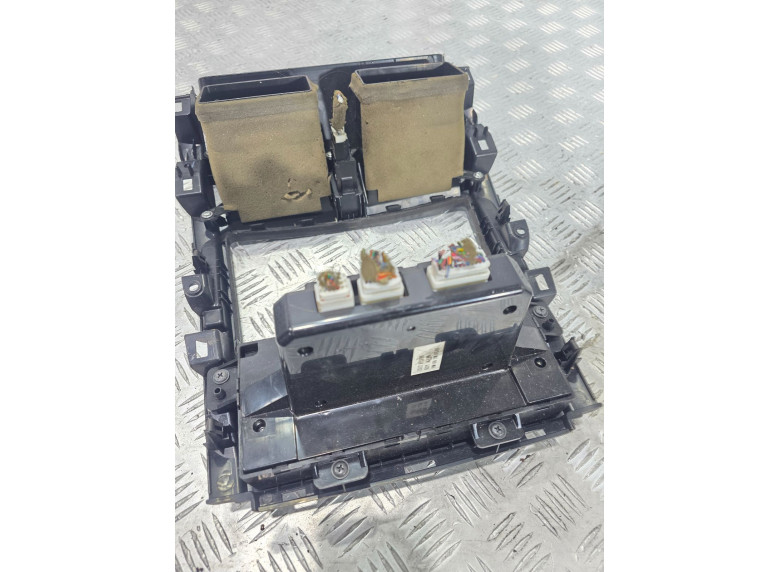 Блок управления печки/климат-контроля к Mazda CX9, 2007г.