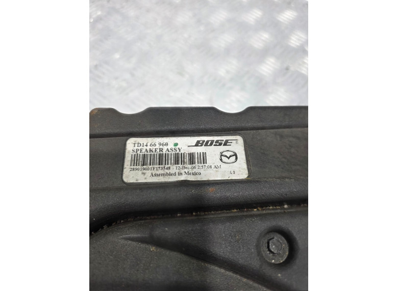 Сабвуфер к Mazda CX9, 2007г.