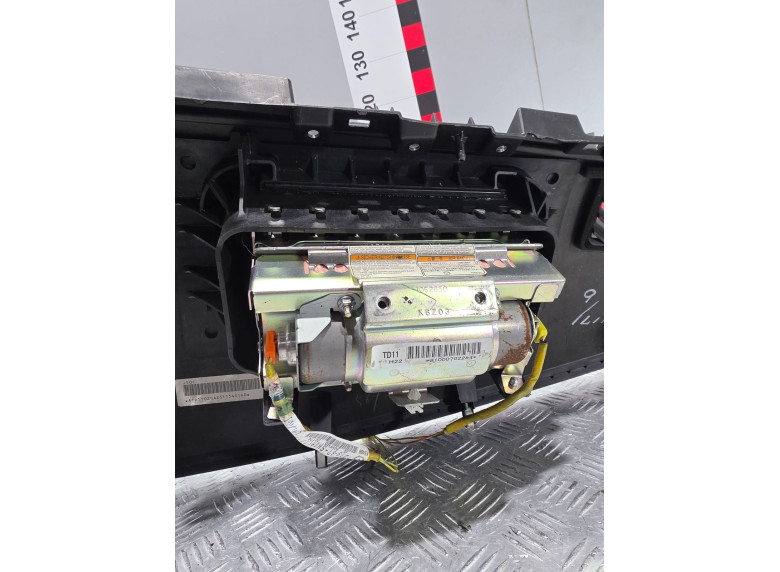 Подушка безопасности пассажира к Mazda CX9, 2007г.