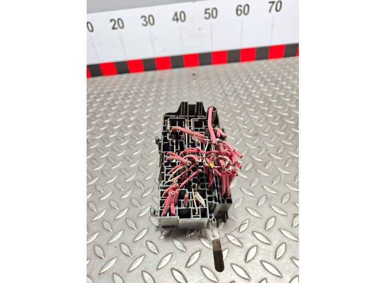 Блок предохранителей к Renault Scenic, 2010г.