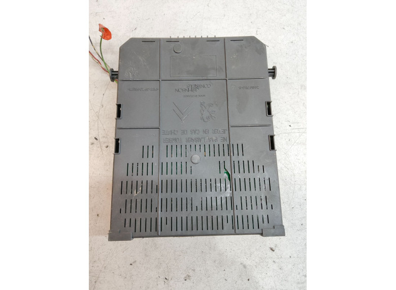 Блок предохранителей к Citroen Berlingo, 2013г.