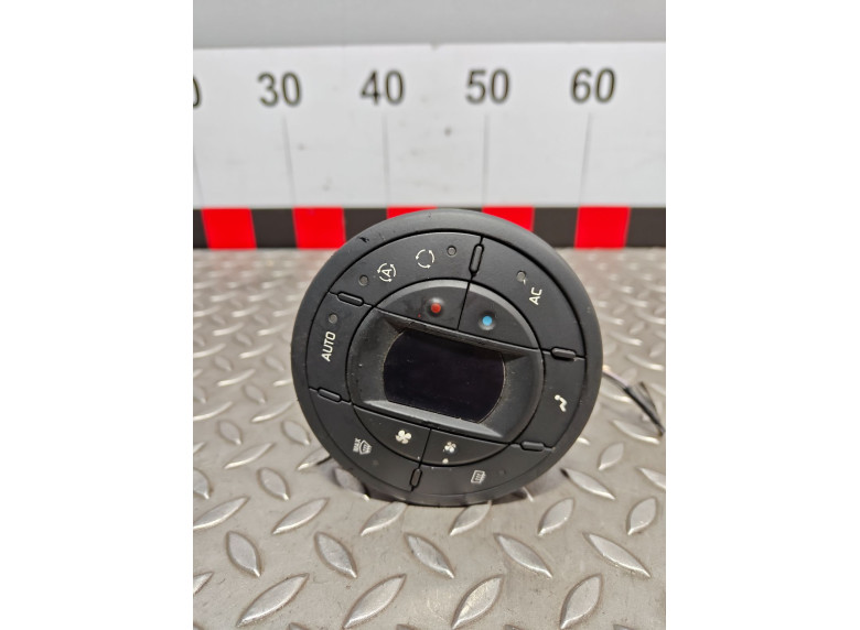 Блок управления печки/климат-контроля к Renault Espace, 2003г.