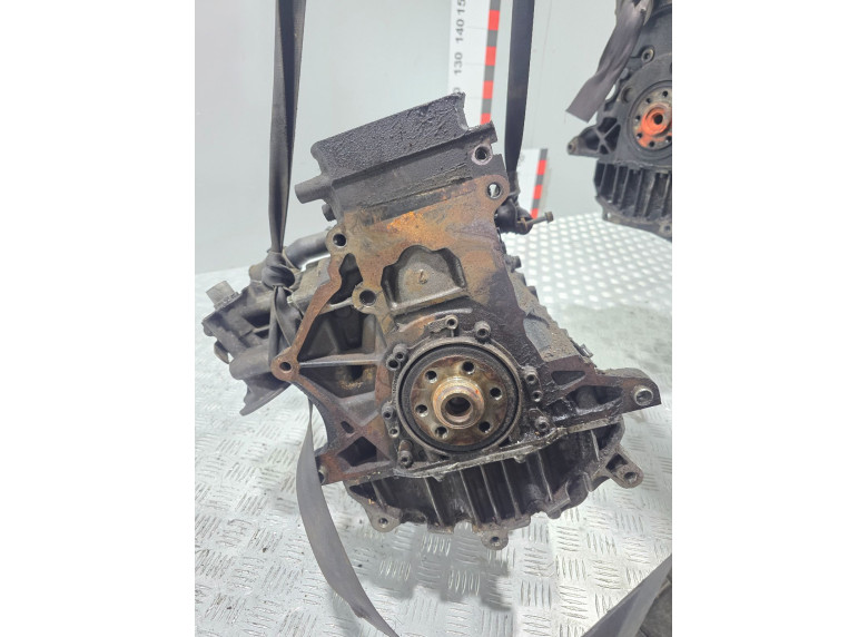 Блок цилиндров к Volkswagen Golf, 2002г.