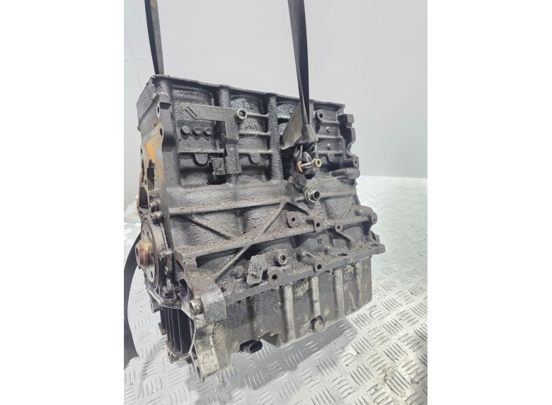 Блок цилиндров к Volkswagen Golf, 2002г.