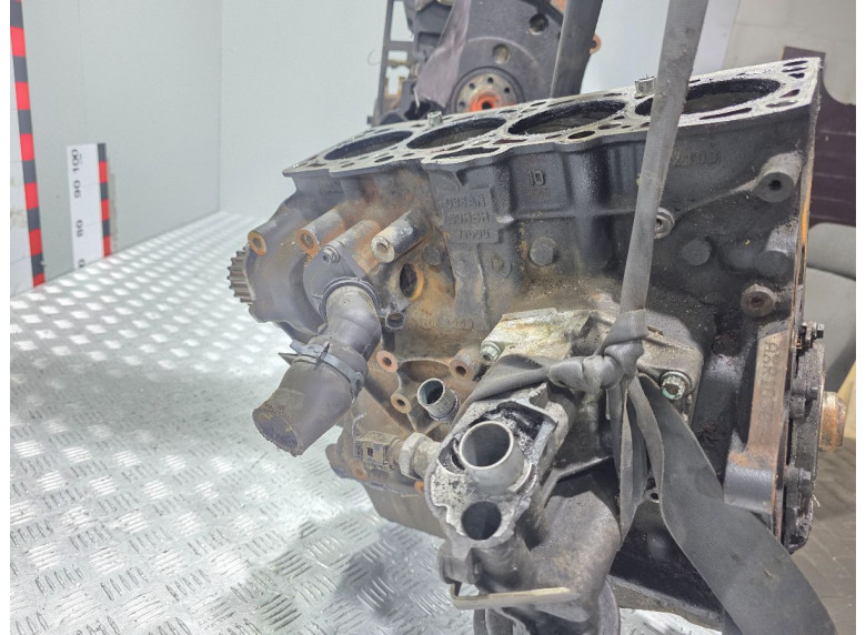 Блок цилиндров к Volkswagen Golf, 2002г.