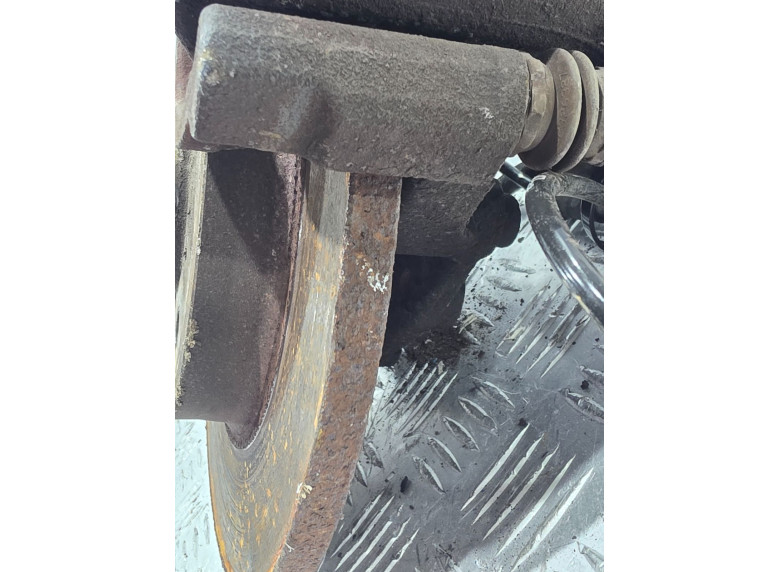 Ступица задняя левая к Peugeot 5008, 2012г.