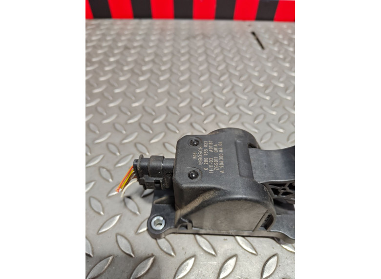 Педаль газа к Mercedes Sprinter, 2010г.