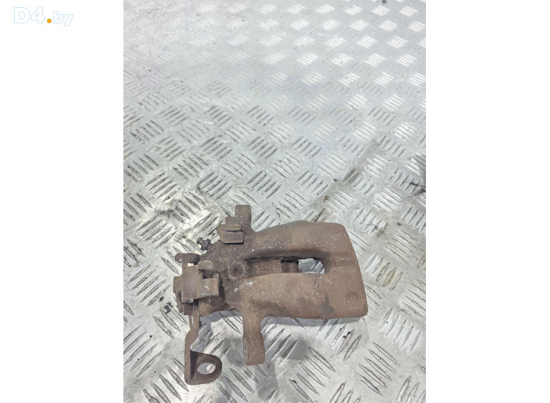 Суппорт задний правый к Opel Astra 2007 г.