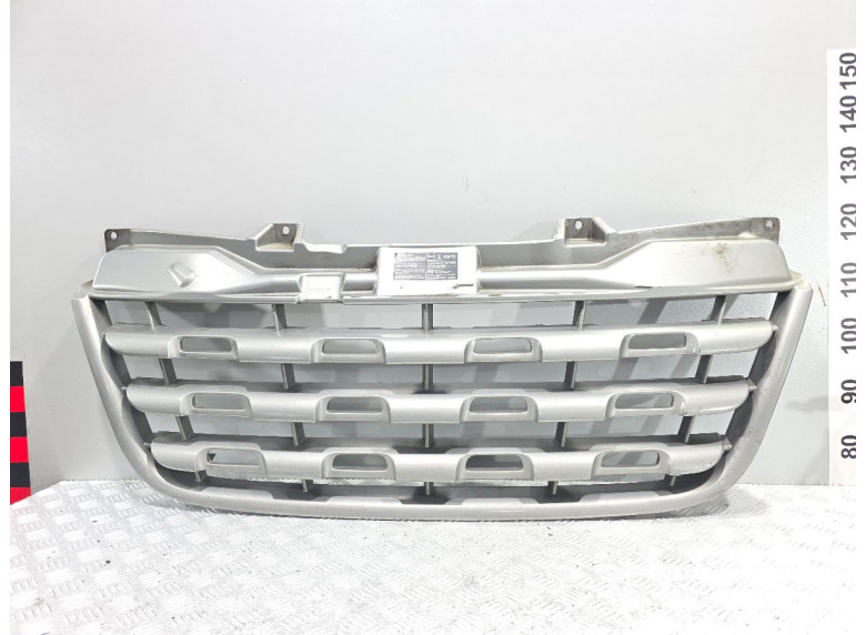 Решетка радиатора к Renault Master, 2010г.