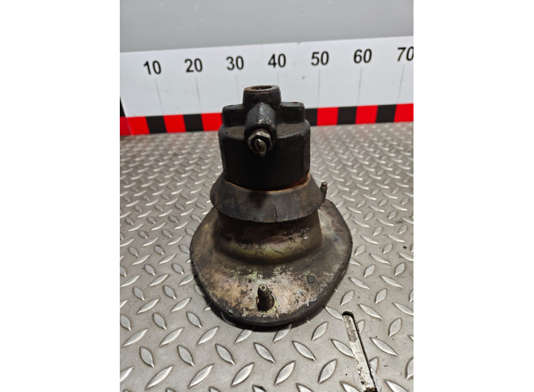 Опора амортизатора верхняя (чашка) к Citroen C5, 2004г.