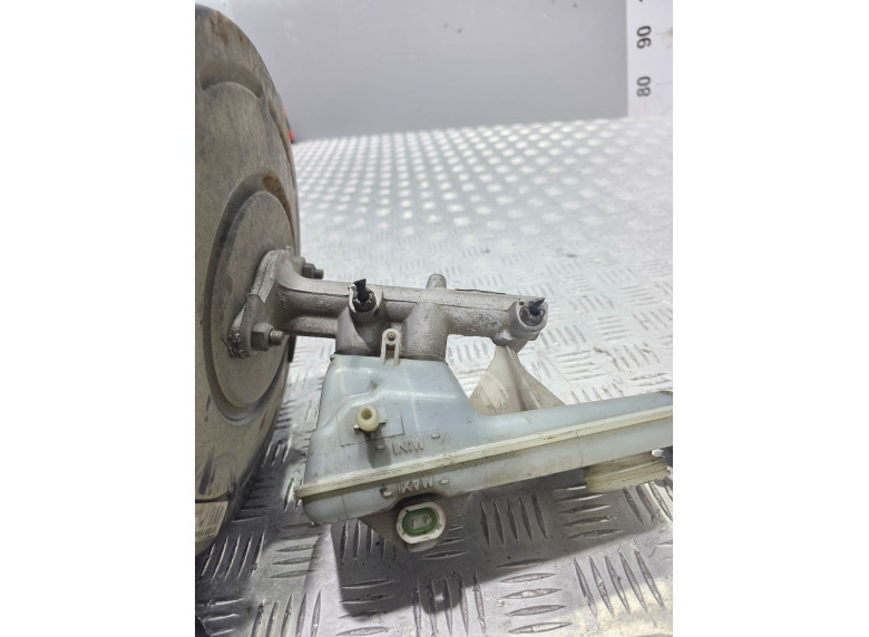 Цилиндр тормозной главный к Opel Vivaro, 2004г.