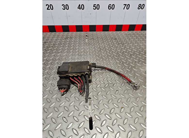 Блок предохранителей к Volkswagen Sharan, 2002г.