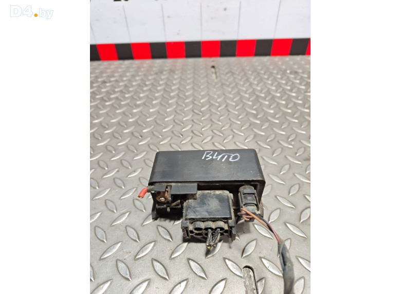 Реле накала свечей к Mercedes VitoW638 2001 г.