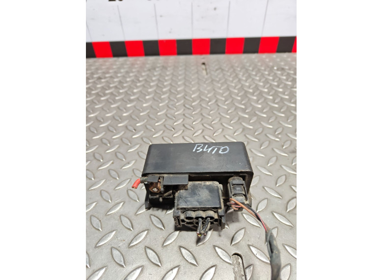 Реле накала свечей к Mercedes Vito W638, 2001г.